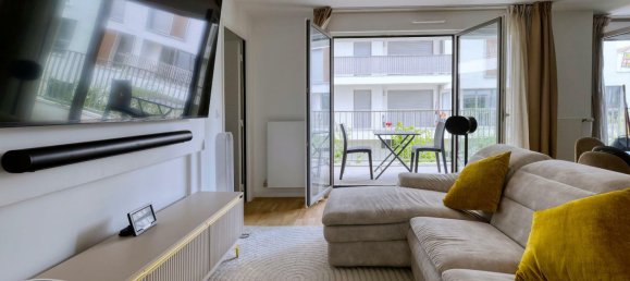 Квартира с 3 спальнями в Аньер-сюр-Сен, Франция № 297036 3