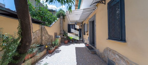 Квартира с 3 спальнями в Рим, Италия № 348264 12