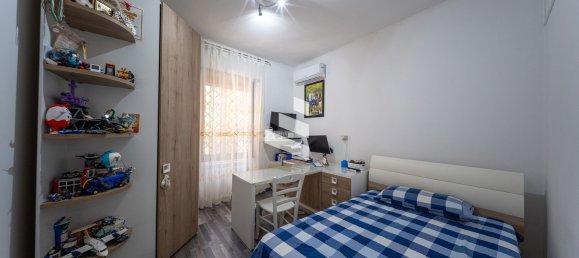 Квартира с 3 спальнями в Рим, Италия № 348264 7