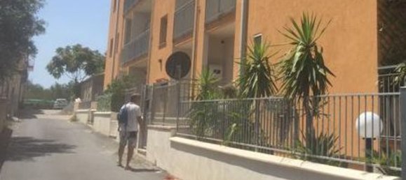 2-salle Appartement à Amantea, Italy No. 254813 3