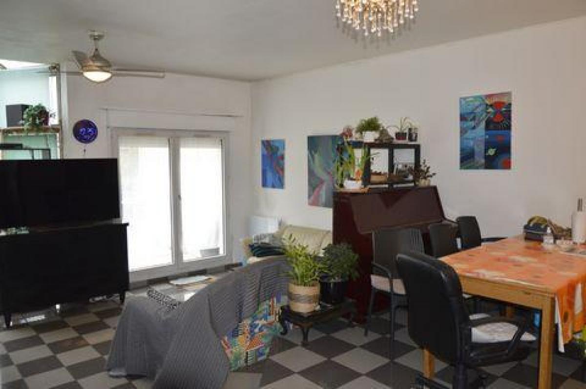 4 bedrooms House in Lognes, France No. 31019