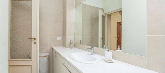 2 bedrooms Apartment in Turin, Italy No. 331937 25