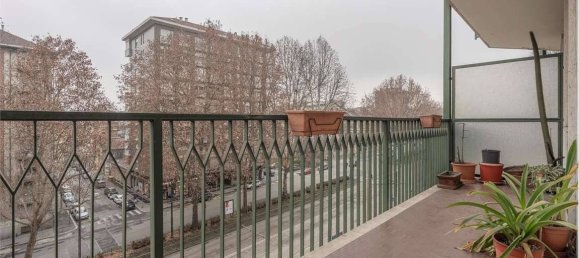 2 bedrooms Apartment in Turin, Italy No. 331937 42