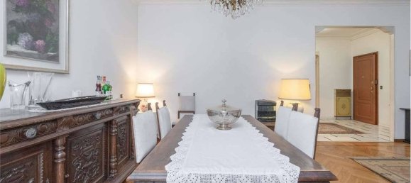 2 bedrooms Apartment in Turin, Italy No. 331937 12