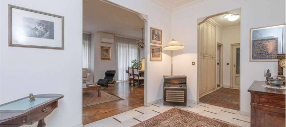 2 bedrooms Apartment in Turin, Italy No. 331937 40