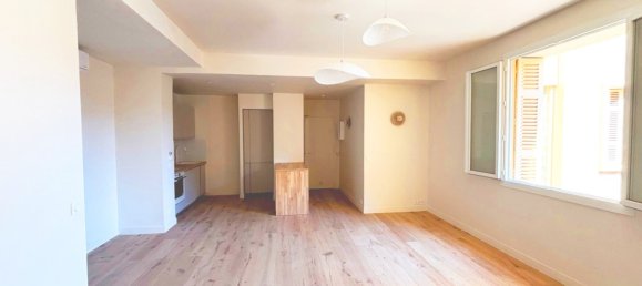 3 bedrooms Apartment in Marseille, France No. 298034 5