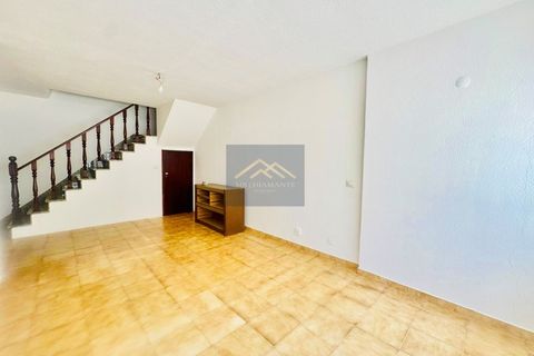 Dúplex de 4 dormitorios en Costa da Caparica, Portugal No. 335019