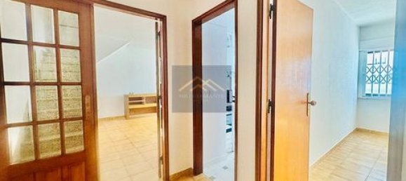 4 bedrooms Duplex in Costa da Caparica, Portugal No. 335019 4