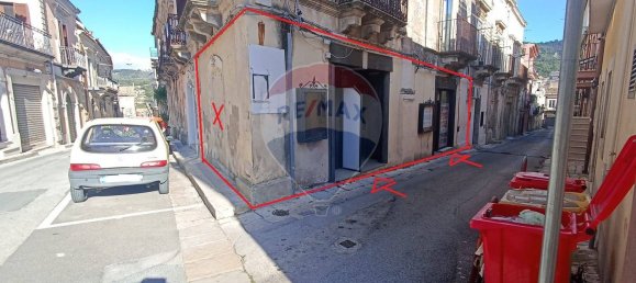 Коммерческая недвижимость 50м² в Кьярамонте Гульфи, Италия № 160149 19