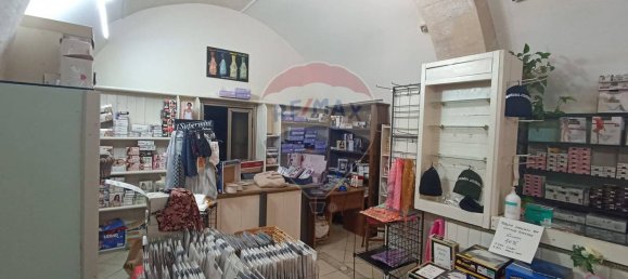 Коммерческая недвижимость 50м² в Кьярамонте Гульфи, Италия № 160149 12