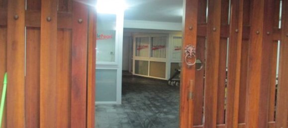 2 bedrooms Penthouse in Tay Ho, Vietnam No. 5974 2