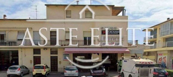 Apartamento de 5 dormitorios en Porto San Giorgio, Italy No. 319731 2