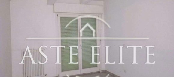 Apartamento de 5 dormitorios en Porto San Giorgio, Italy No. 319731 7