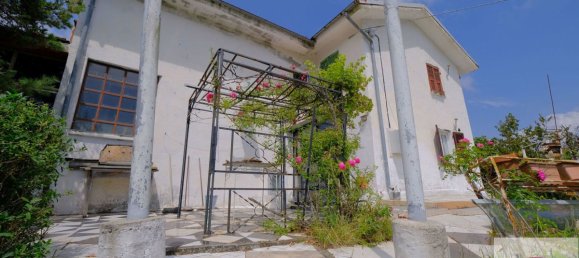 4 bedrooms Warehouse in Mioglia, Italy No. 297976 5