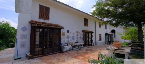 4 bedrooms Warehouse in Mioglia, Italy No. 297976 2