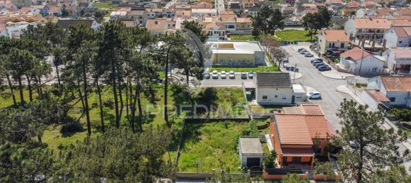 322m² Land in Quinta do Conde, Portugal No. 63839 6