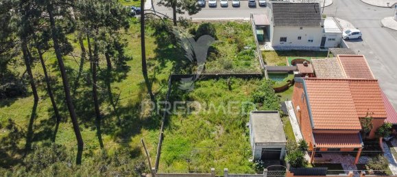 322m² Land in Quinta do Conde, Portugal No. 63839 5