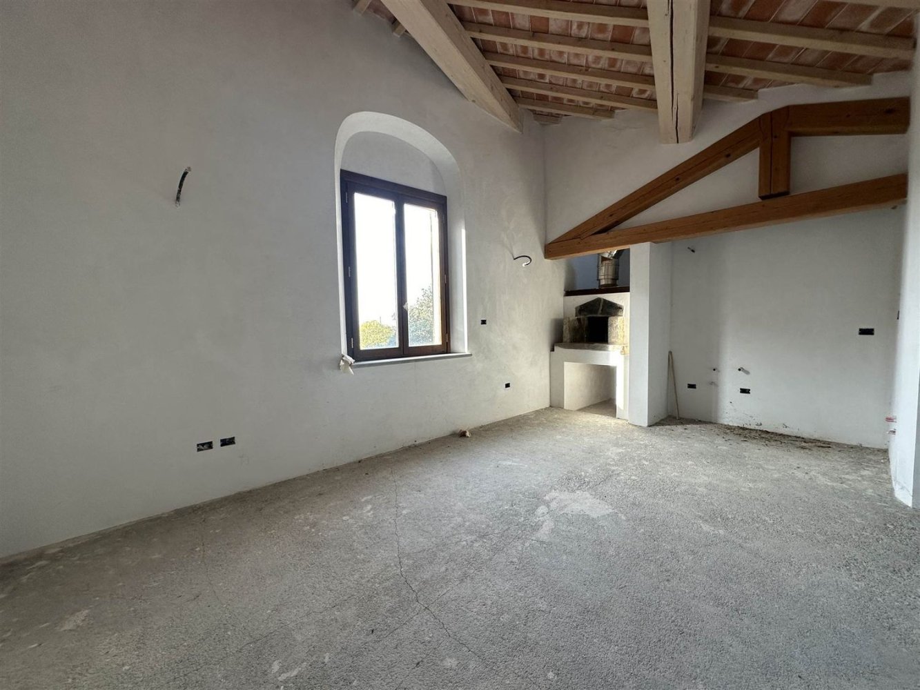 4 rooms House in Sesto Fiorentino, Italy No. 143972