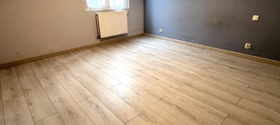 3 bedrooms House in Villeparisis, France No. 174452 6