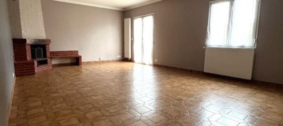 3 bedrooms House in Villeparisis, France No. 174452 13