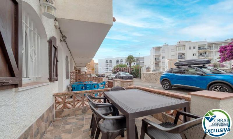 Apartamento de 2 dormitorios en Empuriabrava, Spain No. 145553