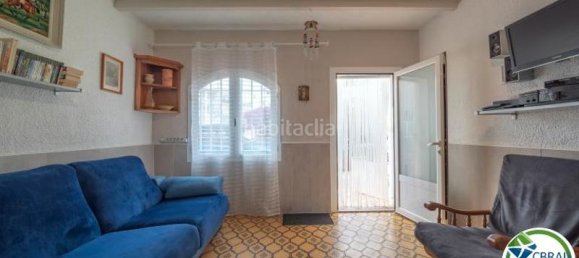 Apartamento de 2 dormitorios en Empuriabrava, Spain No. 145553 3