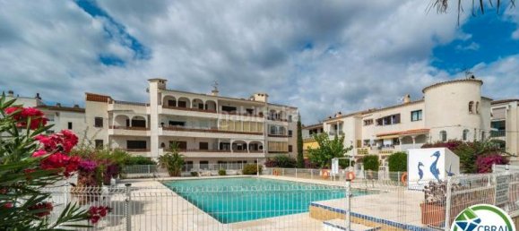 Apartamento de 2 dormitorios en Empuriabrava, Spain No. 145553 25