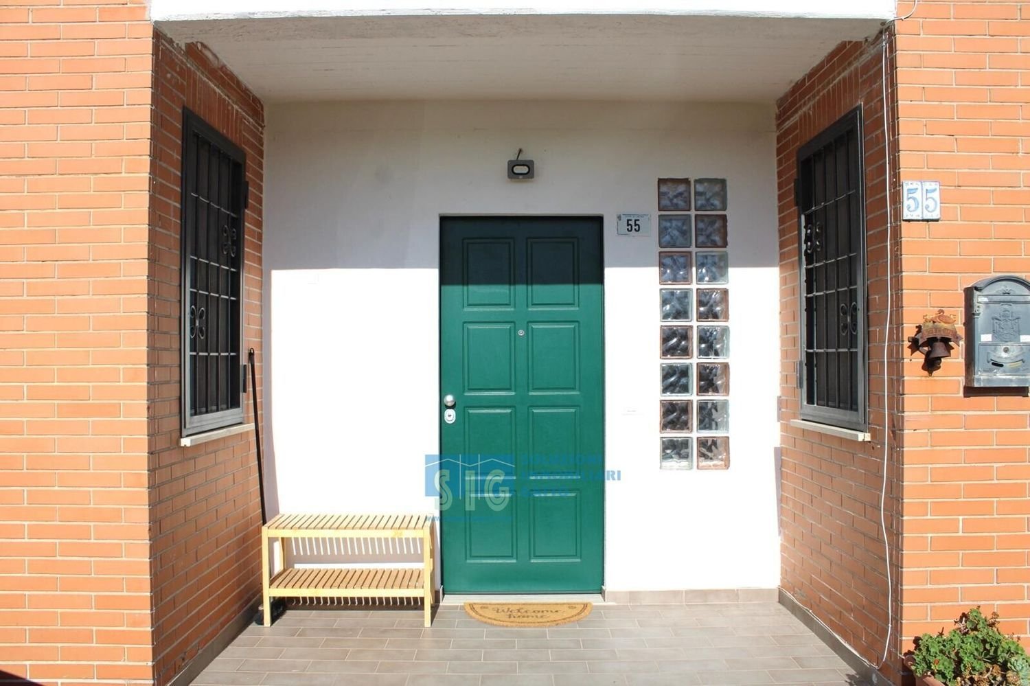 2 bedrooms Apartment in Latina, Italy No. 333571