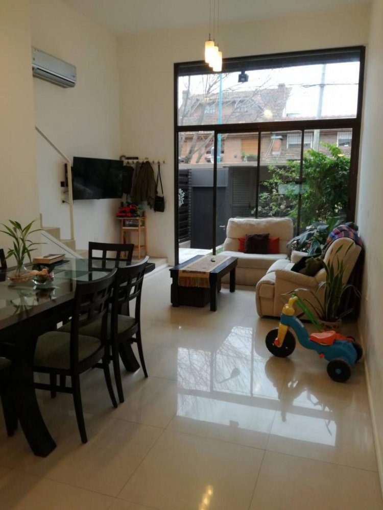 3 bedrooms Apartment in Vicente Lopez, Argentina No. 7920