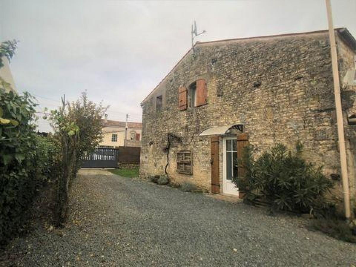 3 chambres Maison à Chambon, France No. 30730