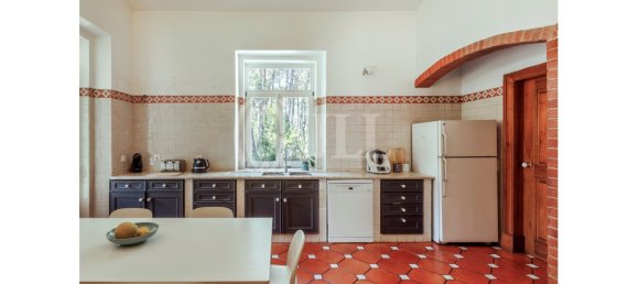 6 bedrooms Villa in Almada, Portugal No. 88803 17