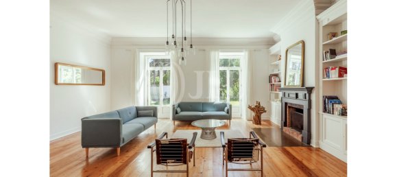 6 bedrooms Villa in Almada, Portugal No. 88803 3