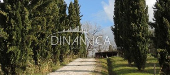 7 rooms House in Terricciola, Italy No. 235980 11