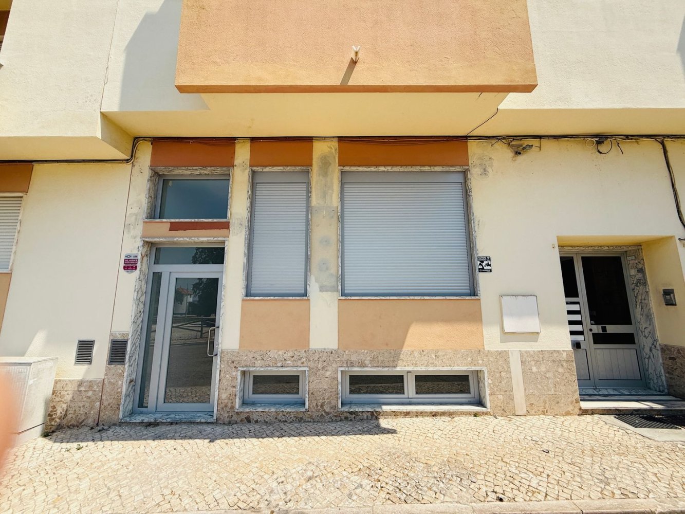 Apartamento de 3 dormitorios en Moita, Portugal No. 217425