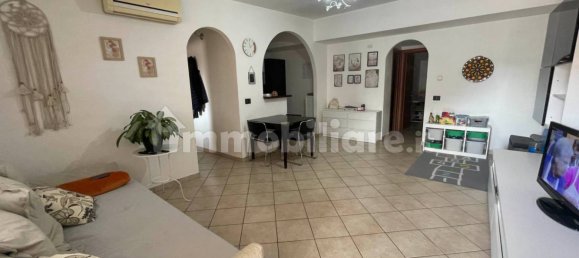 2 bedrooms Apartment in Pomezia, Italy No. 63340 9