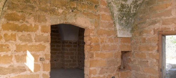 13 bedrooms House in Lecce, Italy No. 374950 20