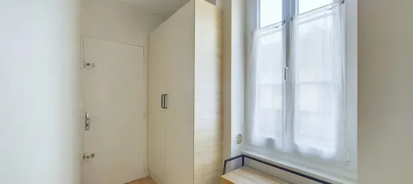 1 bedroom Apartment in Paris, France No. 151002 16