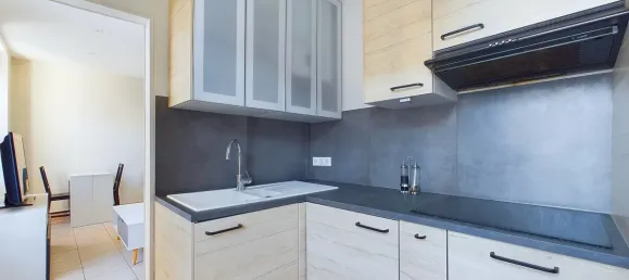 1 bedroom Apartment in Paris, France No. 151002 10