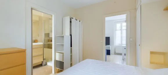 1 bedroom Apartment in Paris, France No. 151002 14