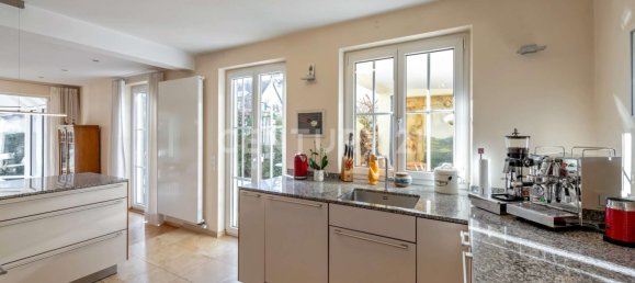 6 rooms House in Esslingen, Germany No. 116088 27