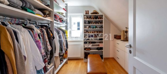 6 rooms House in Esslingen, Germany No. 116088 37