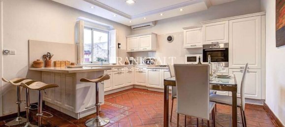 3 bedrooms Villa in Swieqi, Malta No. 3505 10