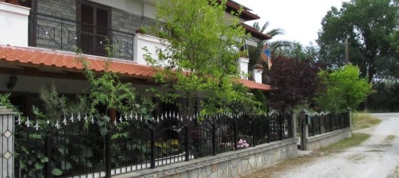 250m² Townhouse in Thessaloniki, Greece No. 5749 3