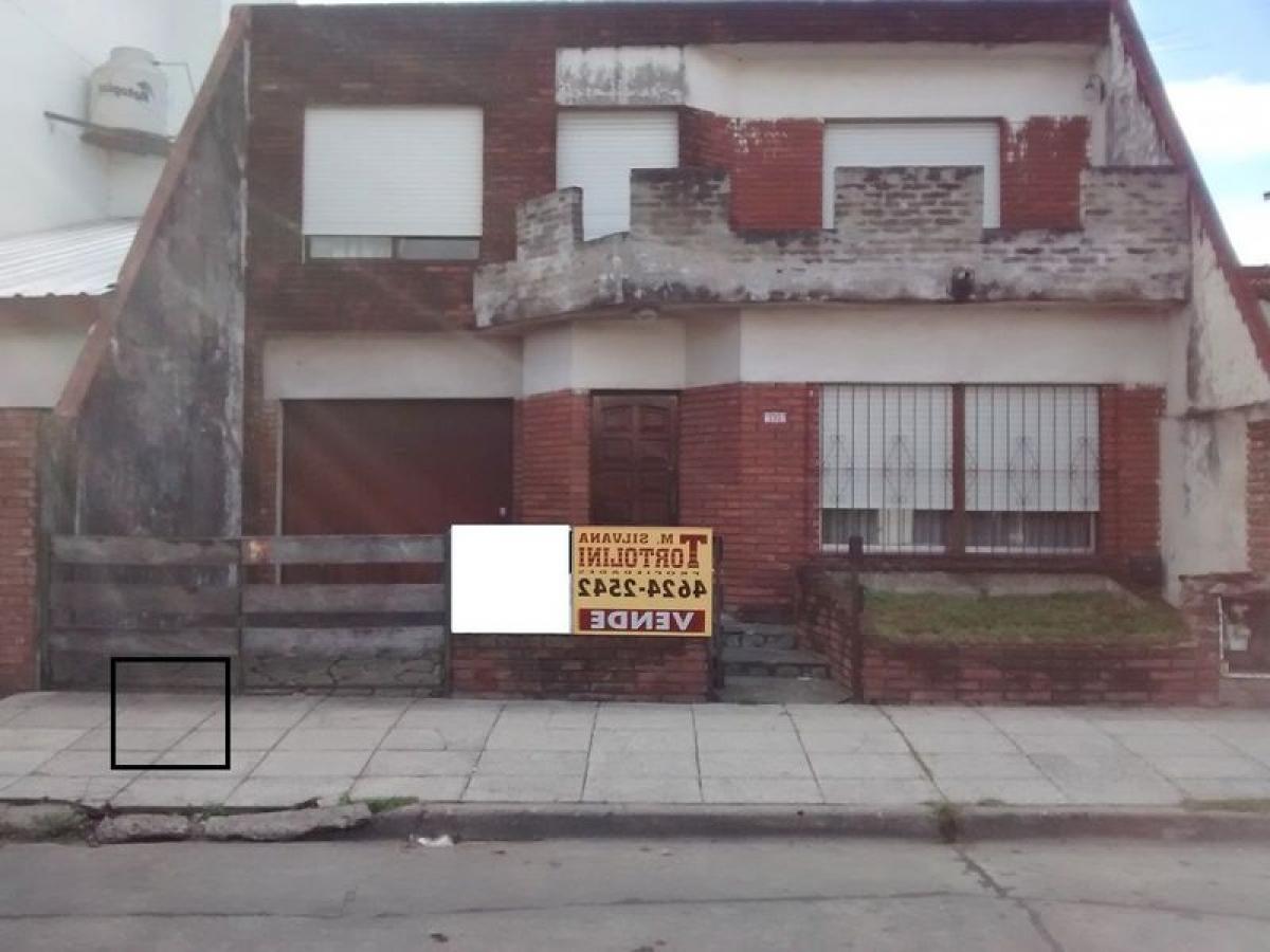 3 bedrooms House in Merlo, Argentina No. 63309