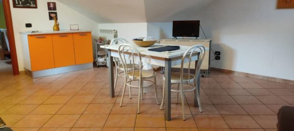 3 rooms Apartment in Rende, Italy No. 91894 2