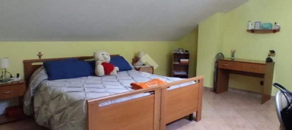 3 rooms Apartment in Rende, Italy No. 91894 9