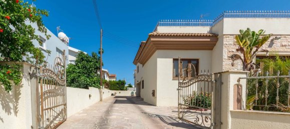 Villa de 3 dormitorios en Paralimni, Cyprus No. 23218 8