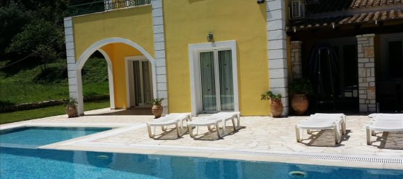 4 Schlafzimmer Villa in Corfu, Greece, Nr. 8894 4