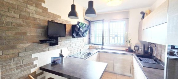 3 Schlafzimmer Wohnung in Peschiera Borromeo, Italy, Nr. 304667 9