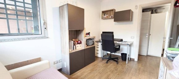 3 Schlafzimmer Wohnung in Peschiera Borromeo, Italy, Nr. 304667 15